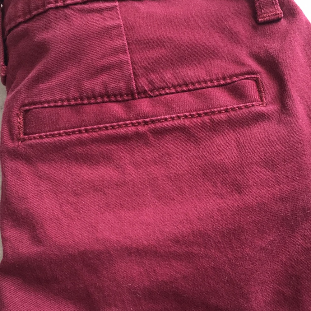 Shorts - Picture 3 of 4